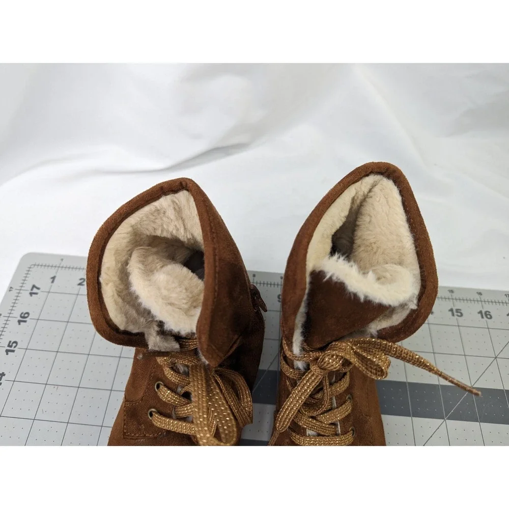 Makalu California‎ Kids Boots Sz 1